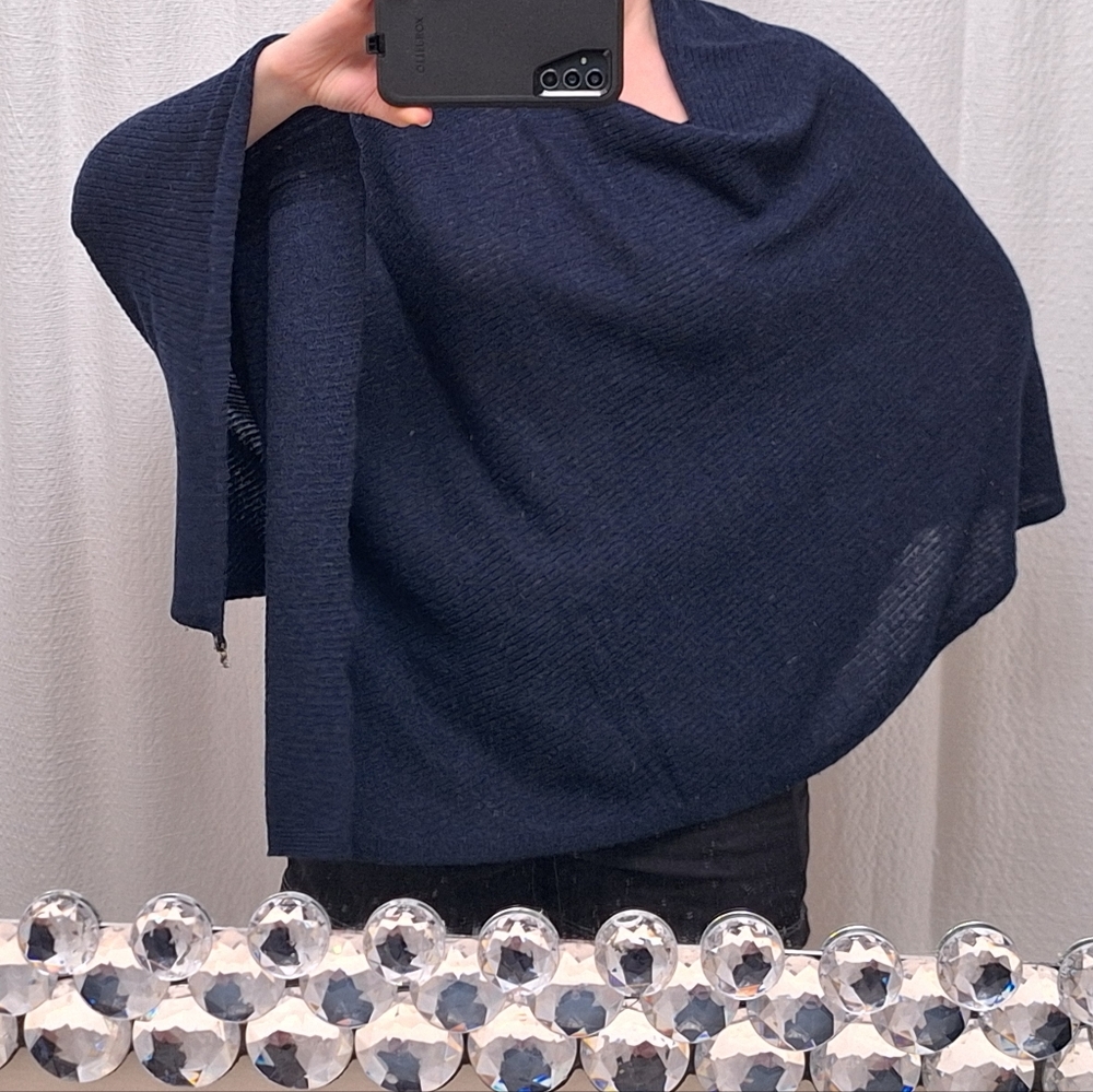 SABINE | Navy, Cashmere Poncho